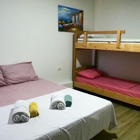 Saint Tropez Durres Hotel Bisht Kamez Exterior foto