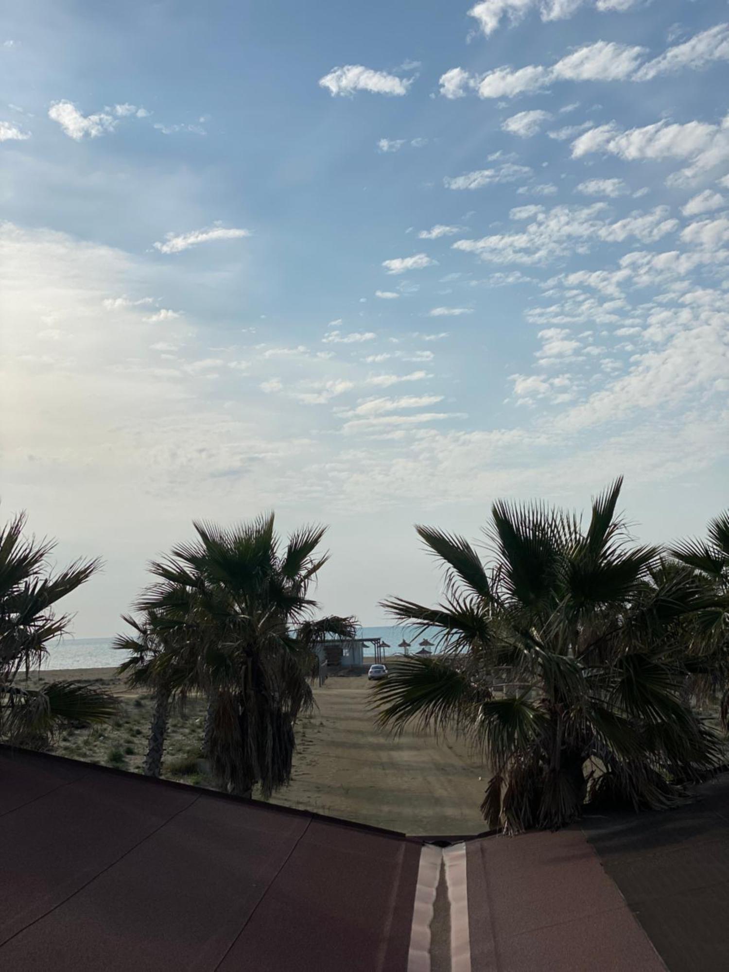 Saint Tropez Durres Hotel Bisht Kamez Exterior foto